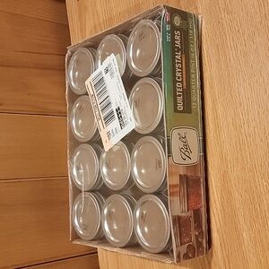 Ball Quilted Crystal Jelly Jar 12 Quarter Pints (Pack of 12) 4oz